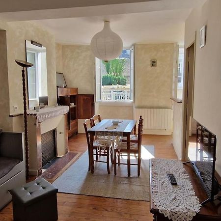 Appartement Dans Maison De Ville - 4 Personnes Oloron-Sainte-Marie Zewnętrze zdjęcie