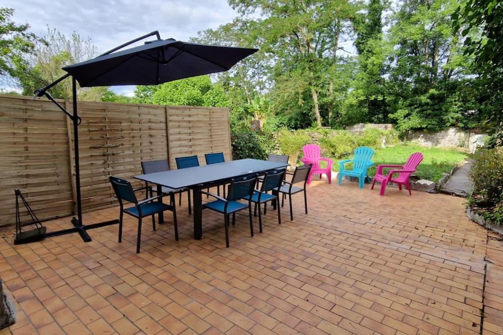 Appartement Dans Maison De Ville - 4 Personnes Oloron-Sainte-Marie Zewnętrze zdjęcie